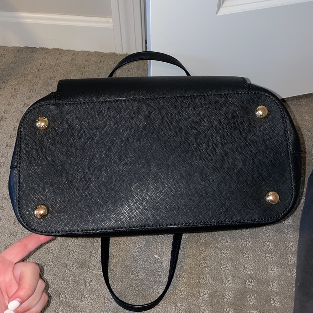 Michael Kors Tote Bag - Picture 7 of 10